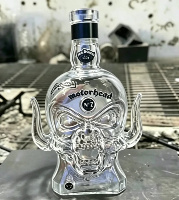 Decanter Whisky Caveira com Chifres